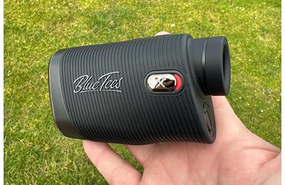 The Blue Tees Series 4 Ultra has the same style as previous designs, with ribbed caging for control