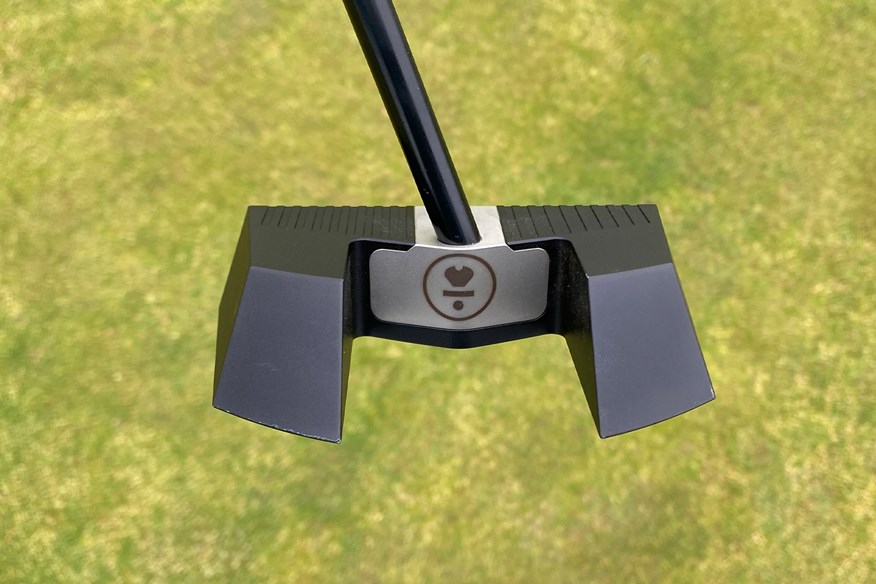The L.A.B. Golf MEZZ.1 MAX putter is zero-torque and lie angle balanced