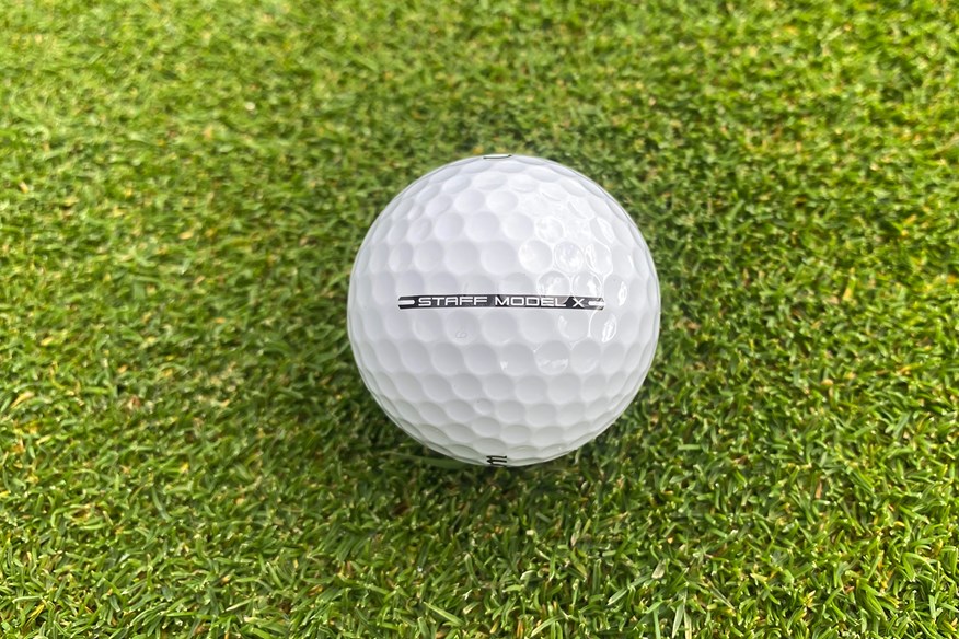 Wilson Staff Model X golf balls